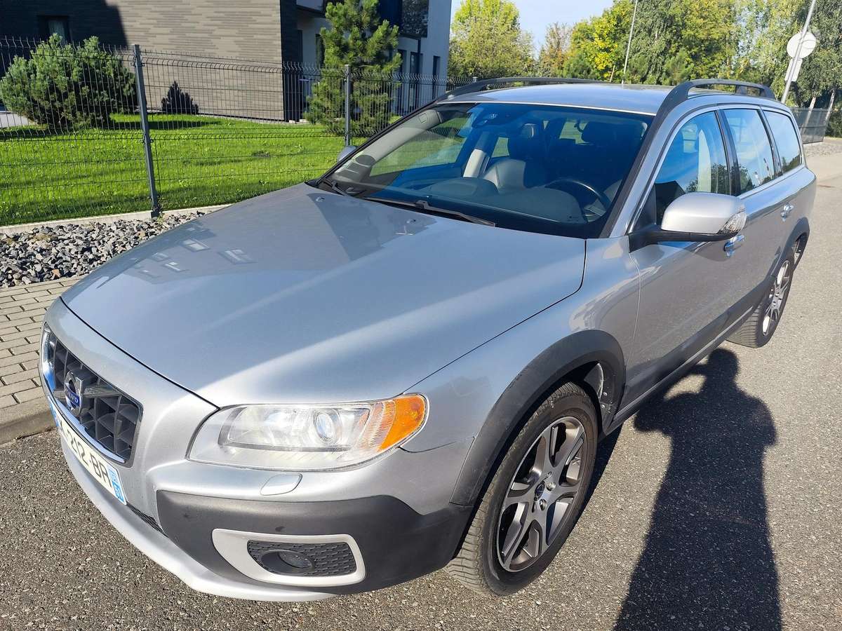 Volvo XC70, 2.4 l., Универсал