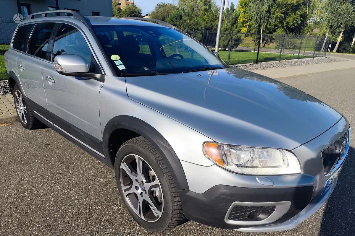 Volvo XC70, 2.4 l., Универсал