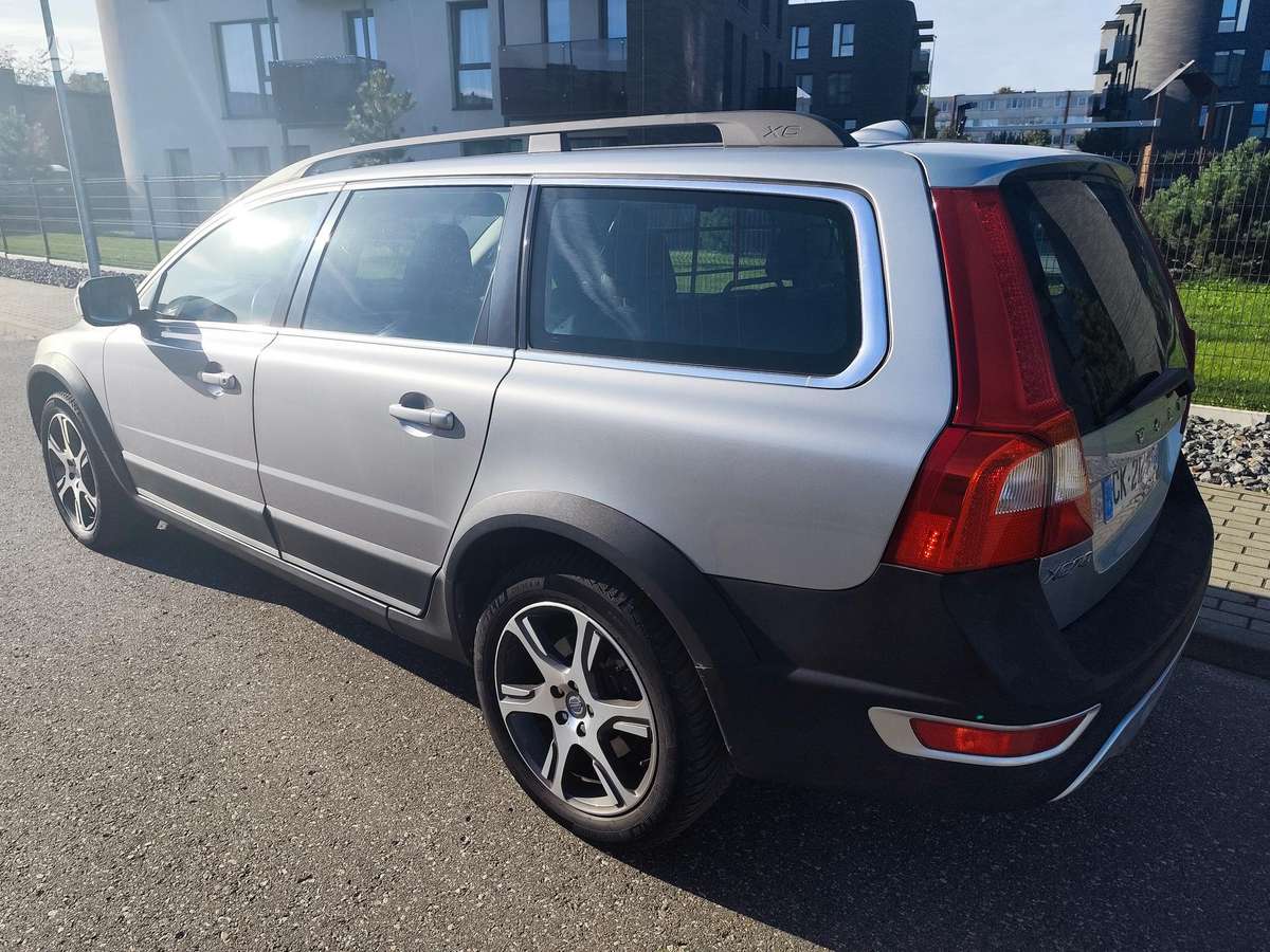 Volvo XC70, 2.4 l., Универсал