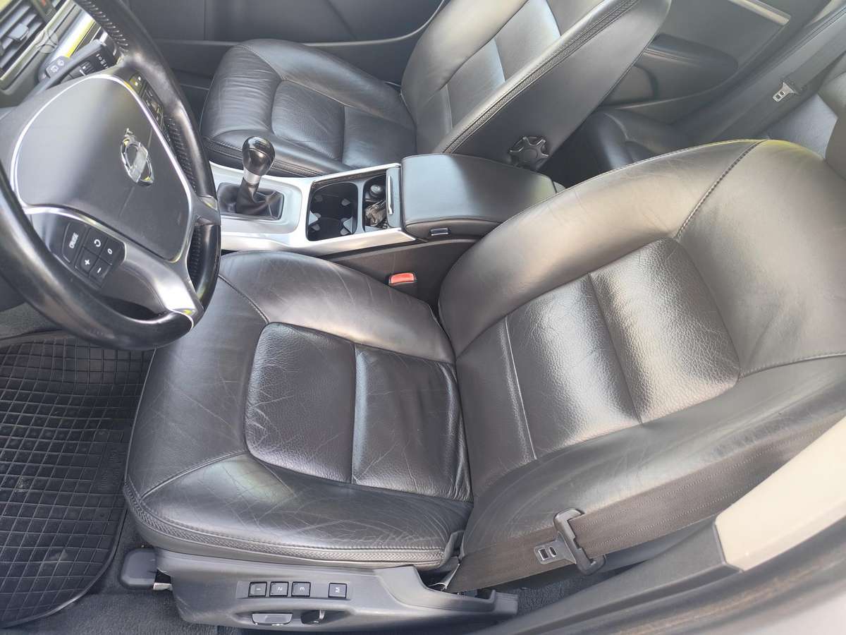 Volvo XC70, 2.4 l., Универсал