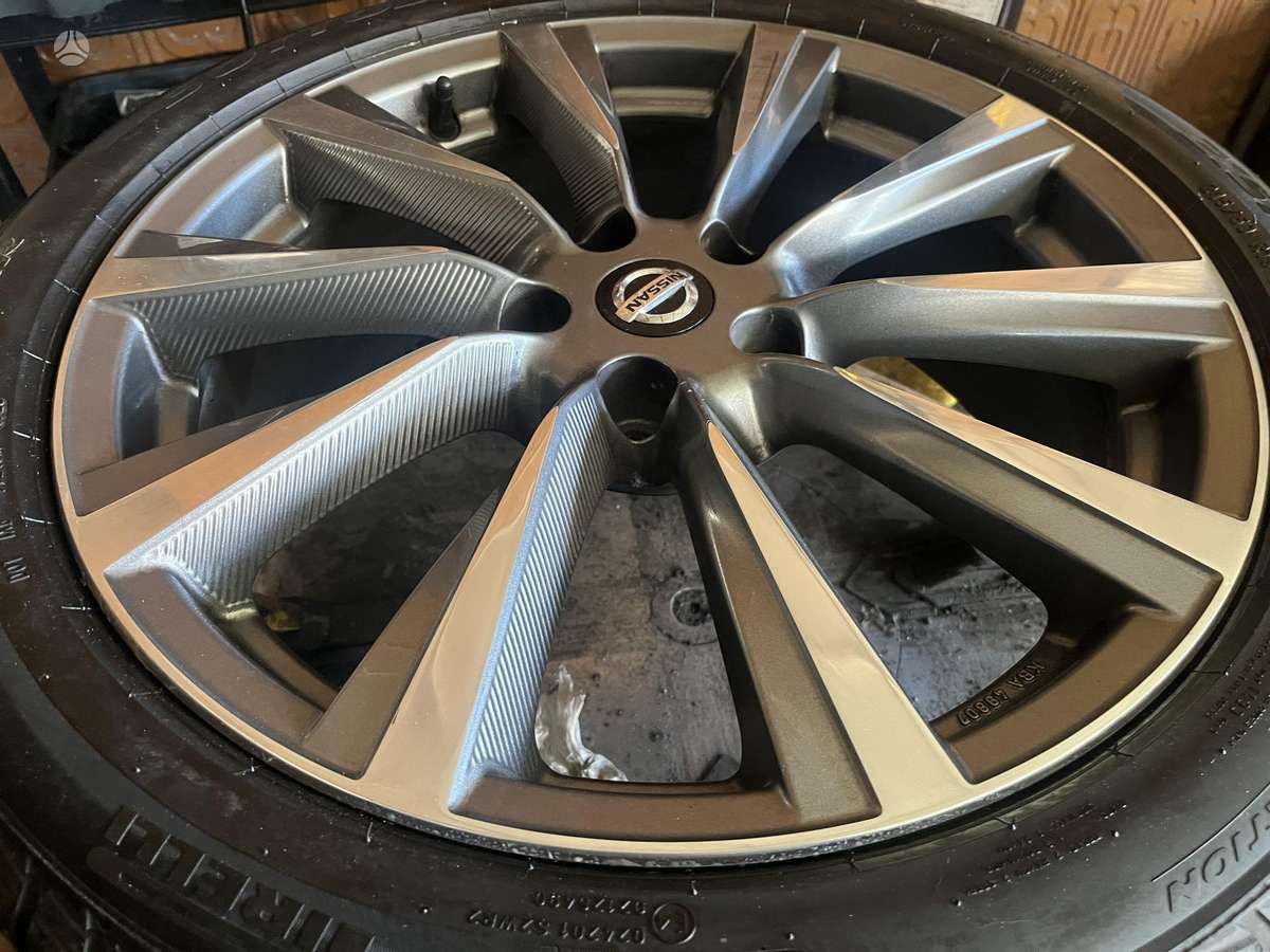 Nissan, light alloy, R19