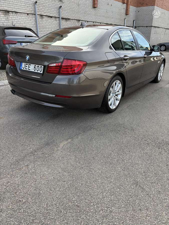 BMW 530, 3.0 l., Седан
