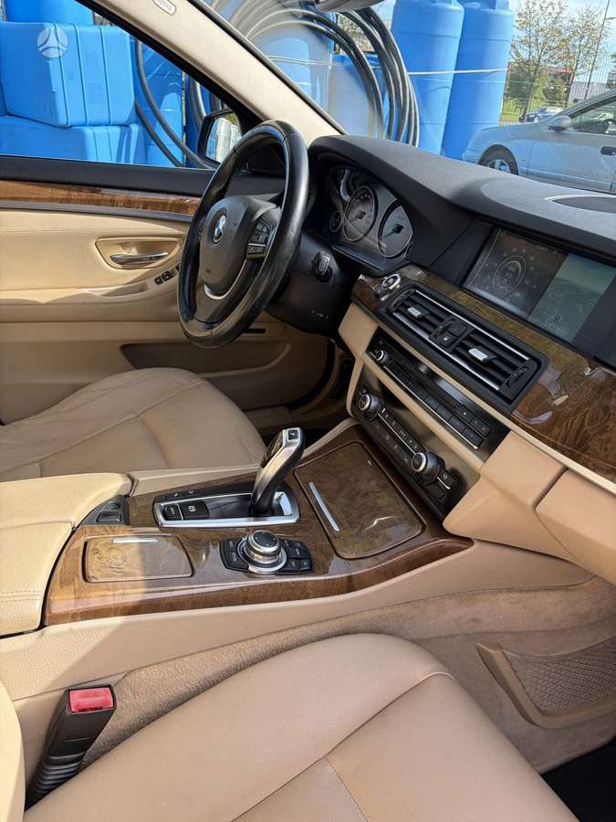 BMW 530, 3.0 l., Седан