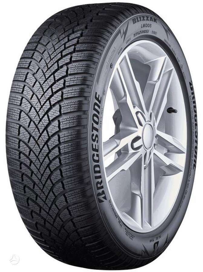 Bridgestone Blizzak LM005, winter 245/50 R19