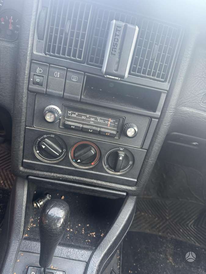 Audi 80, 1.8 l., Седан