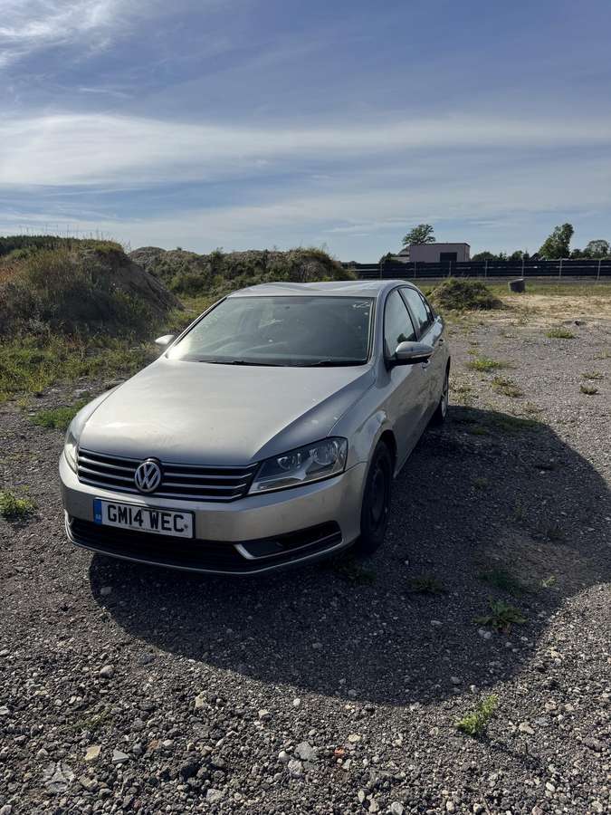Volkswagen Passat - 3