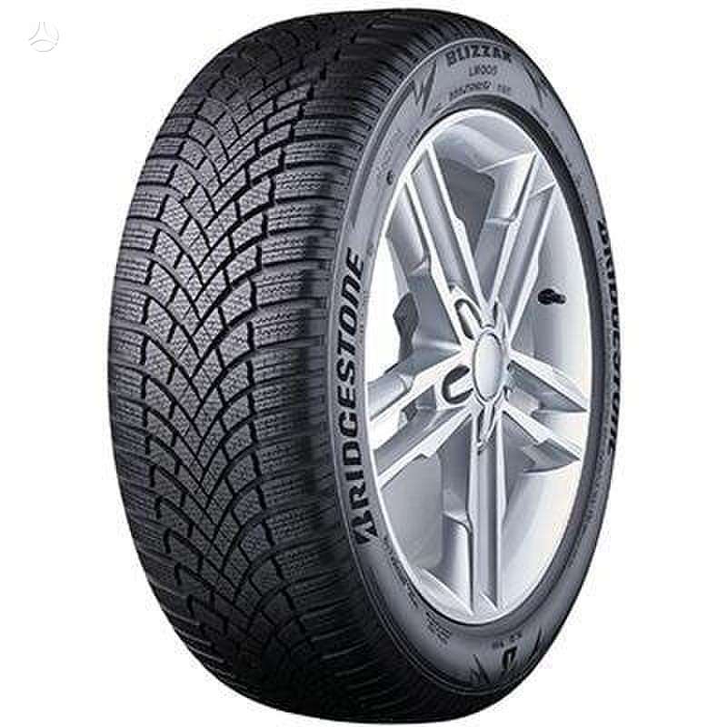 Bridgestone Blizzak LM005, winter 245/45 R18