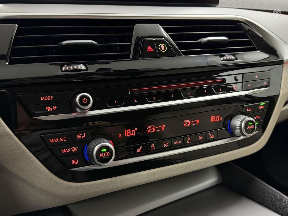 BMW 520, 2.0 l., sedanas