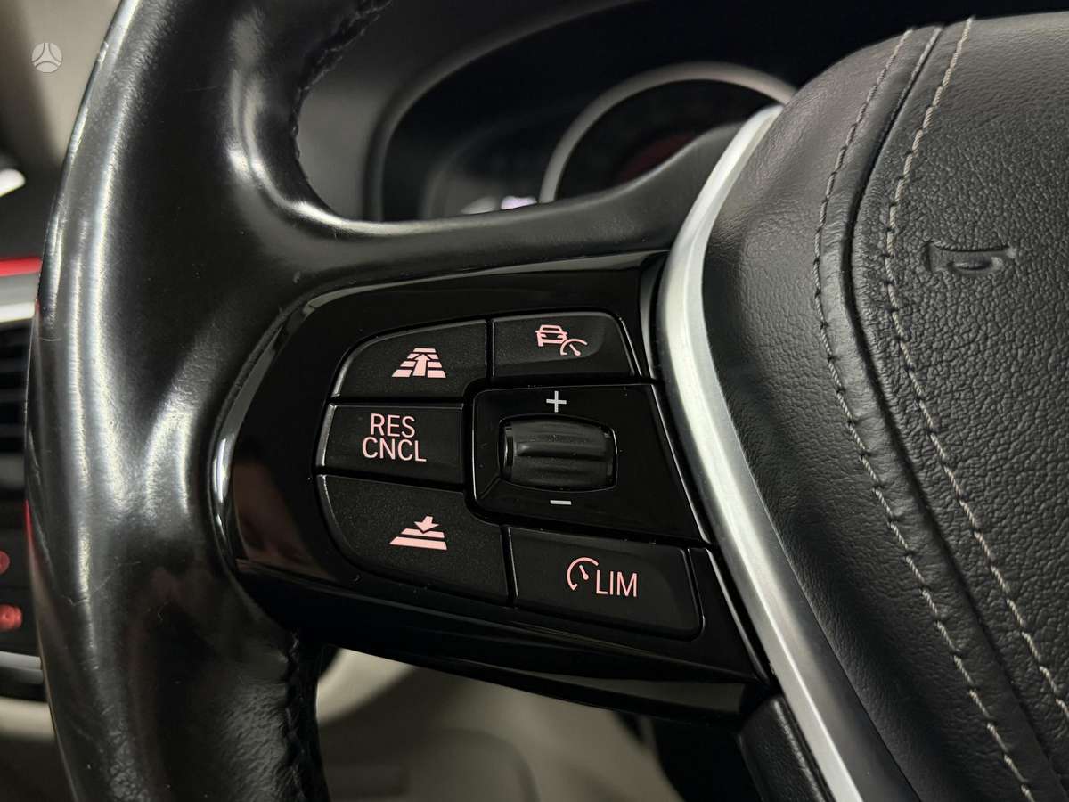 BMW 520, 2.0 l., sedanas
