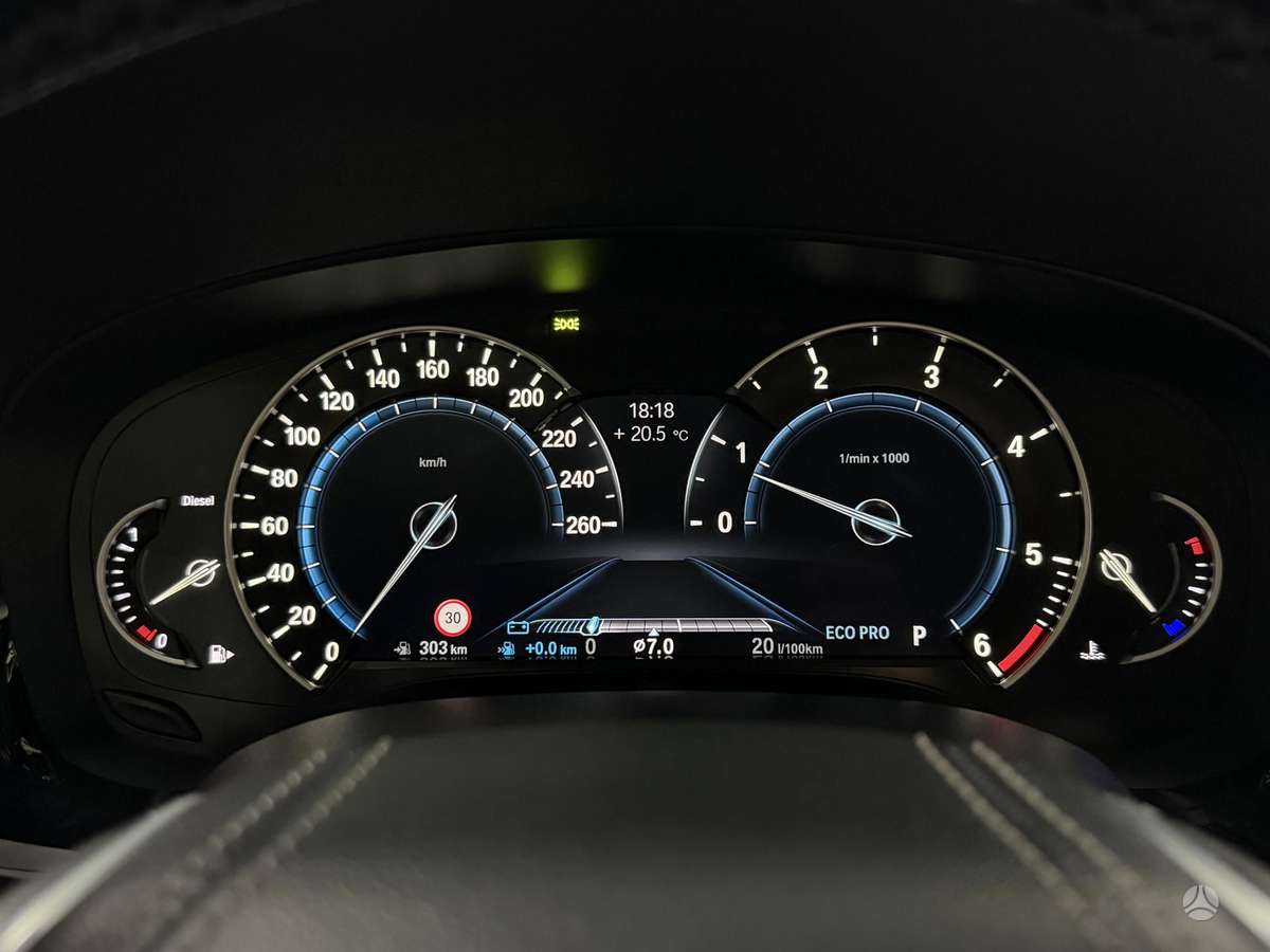 BMW 520, 2.0 l., sedanas