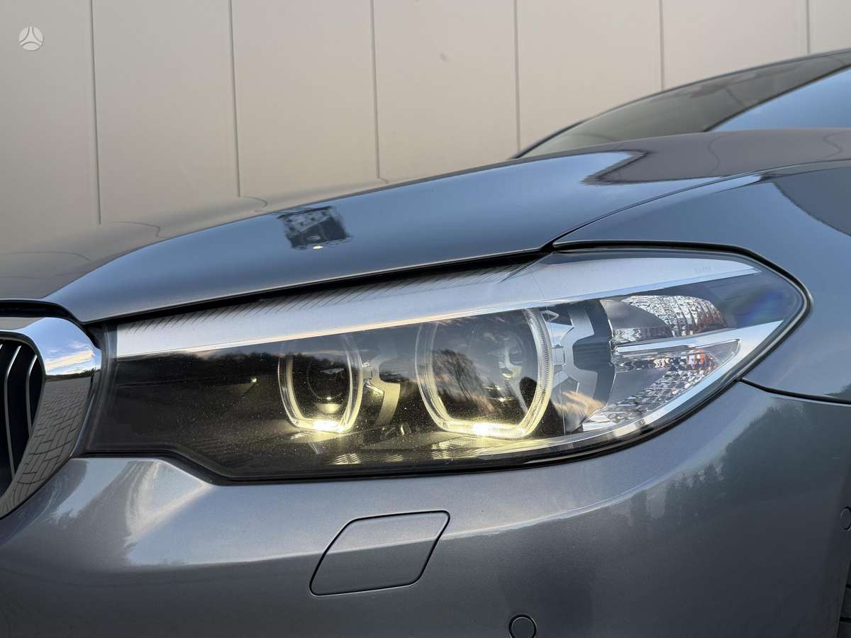 BMW 520, 2.0 l., sedanas