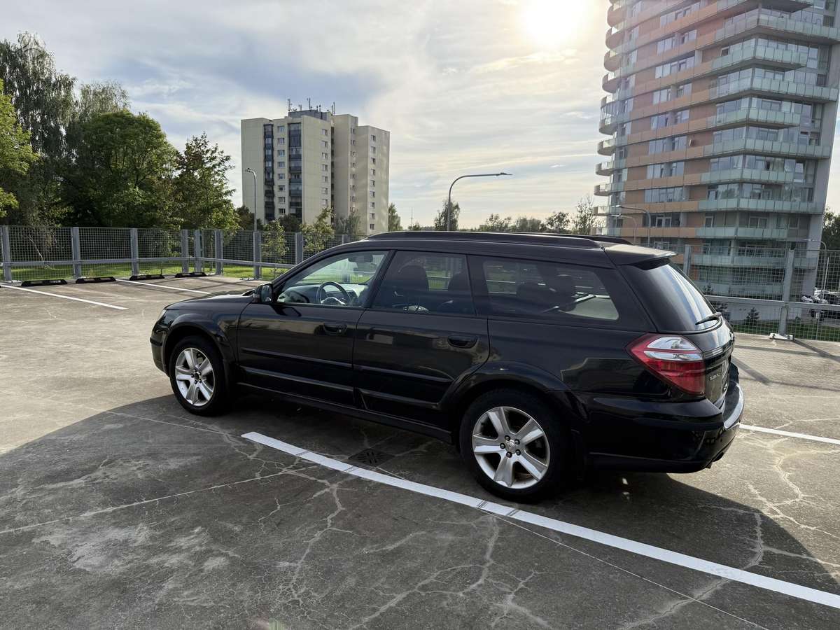 Subaru Outback, 2.5 l., Универсал