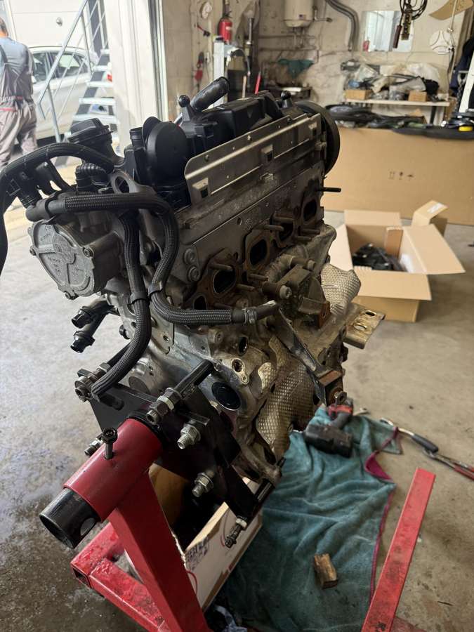 Audi A6, 05L103308P, variklio detalės