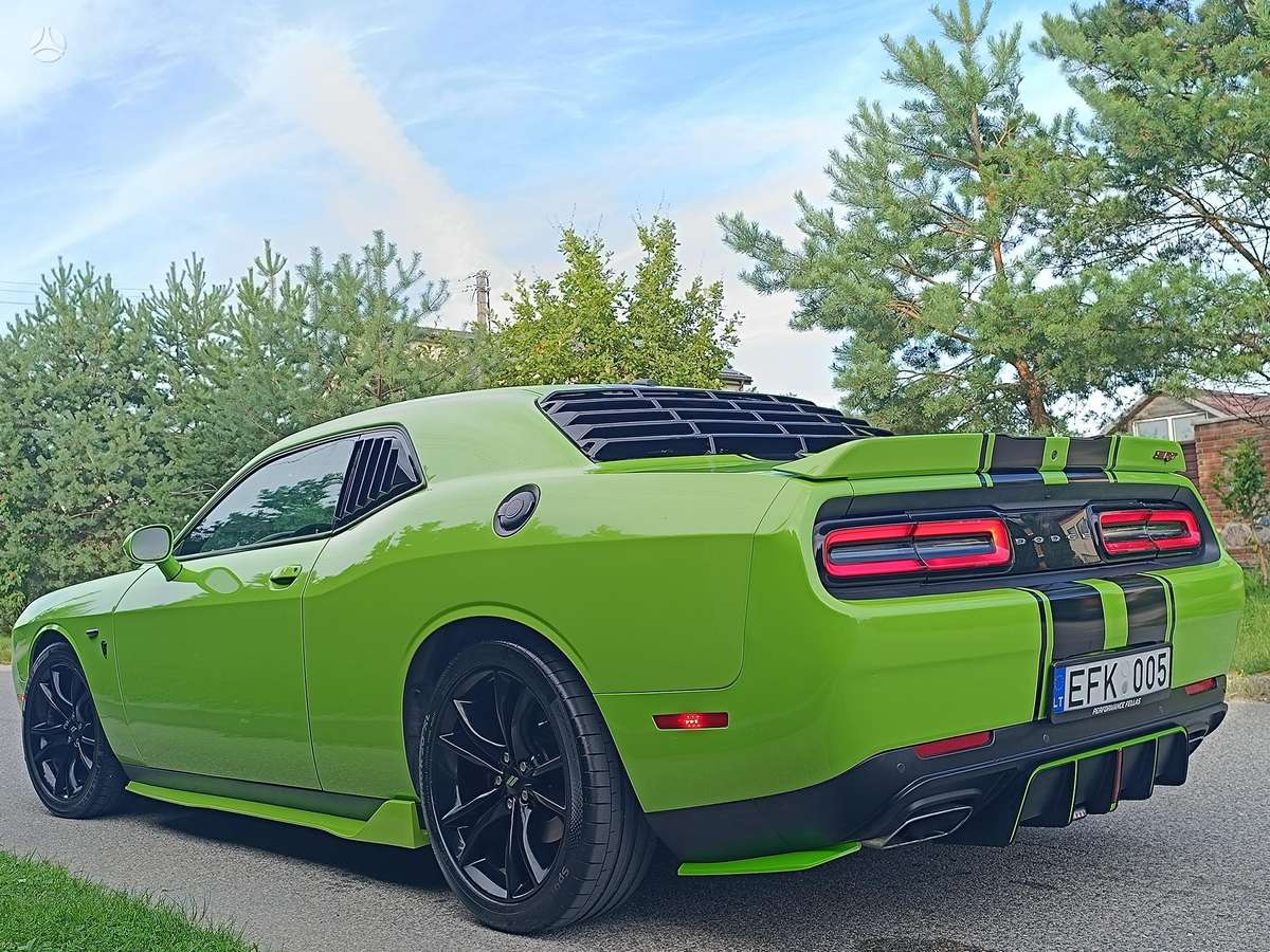 Dodge Challenger, 5.7 l., coupe