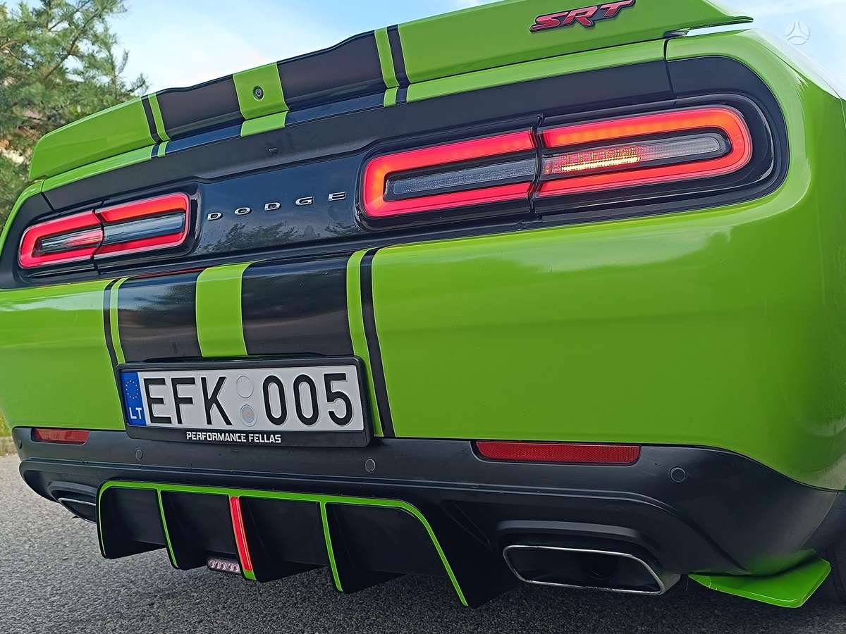 Dodge Challenger, 5.7 l., coupe