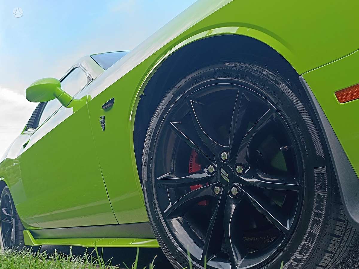 Dodge Challenger, 5.7 l., coupe