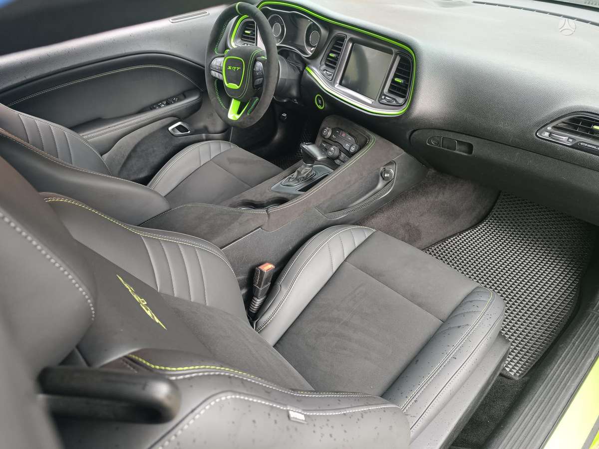 Dodge Challenger, 5.7 l., coupe