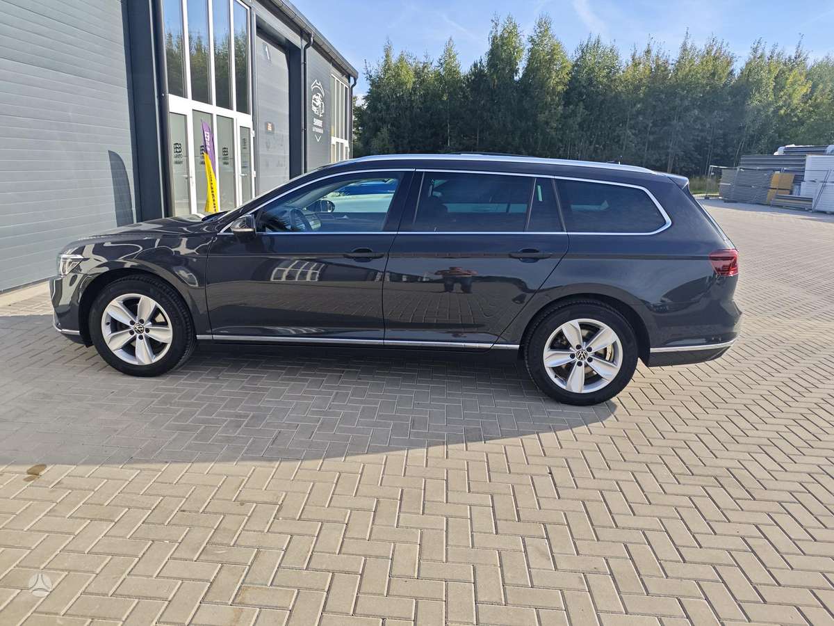 Volkswagen Passat - 8