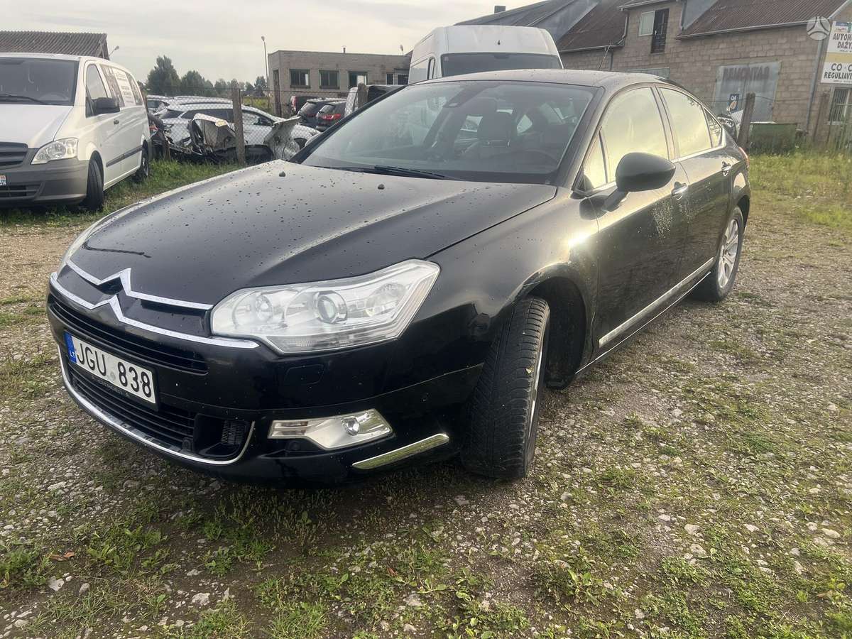 Citroen C5, 2.0 l., Седан