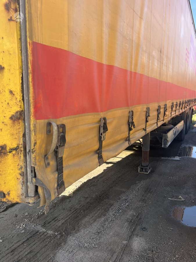 Krone, curtain / tarpaulin