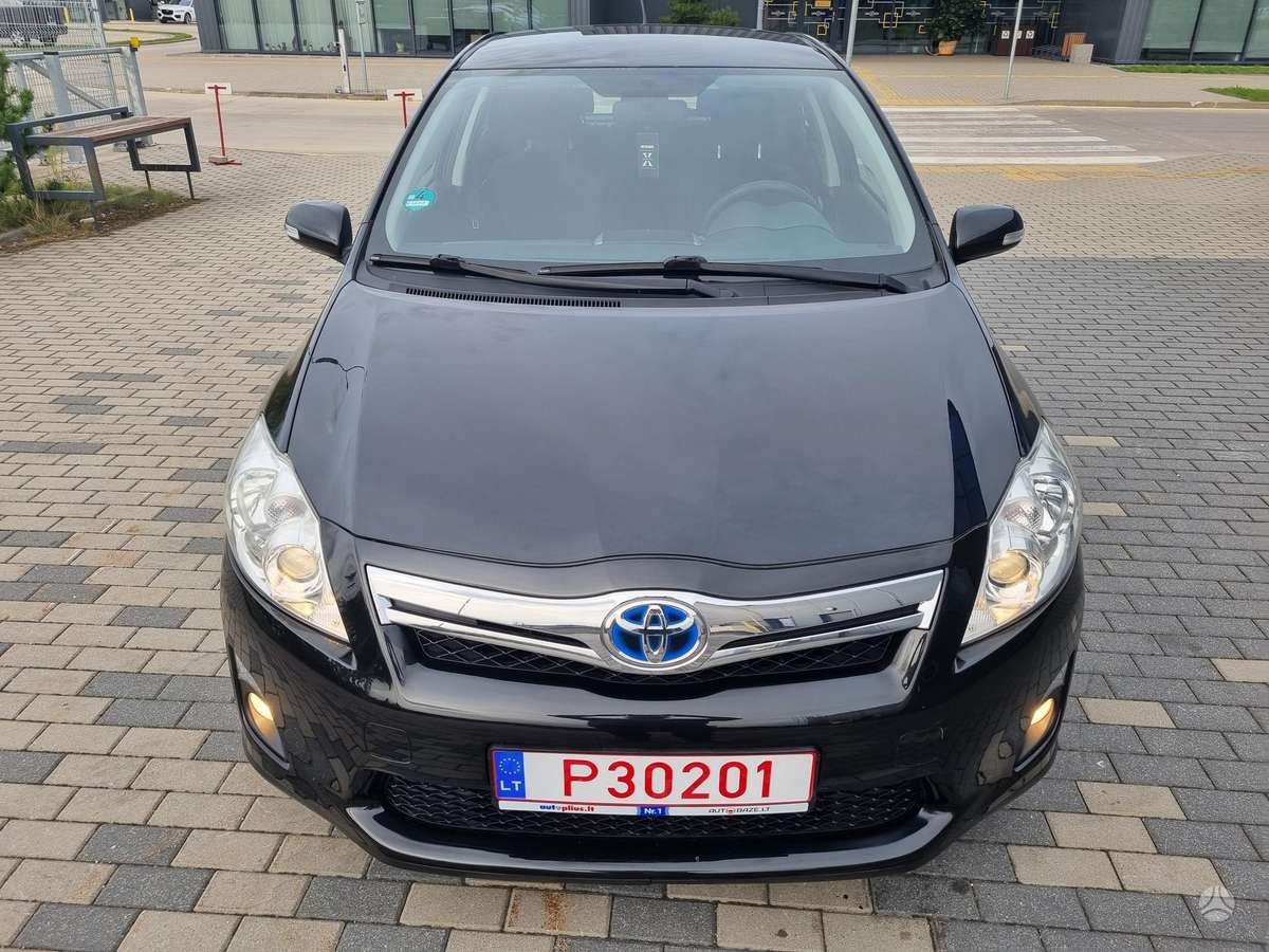 Toyota Auris - 12