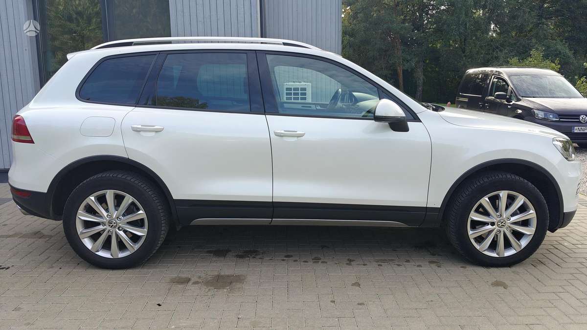 Volkswagen Touareg - 4