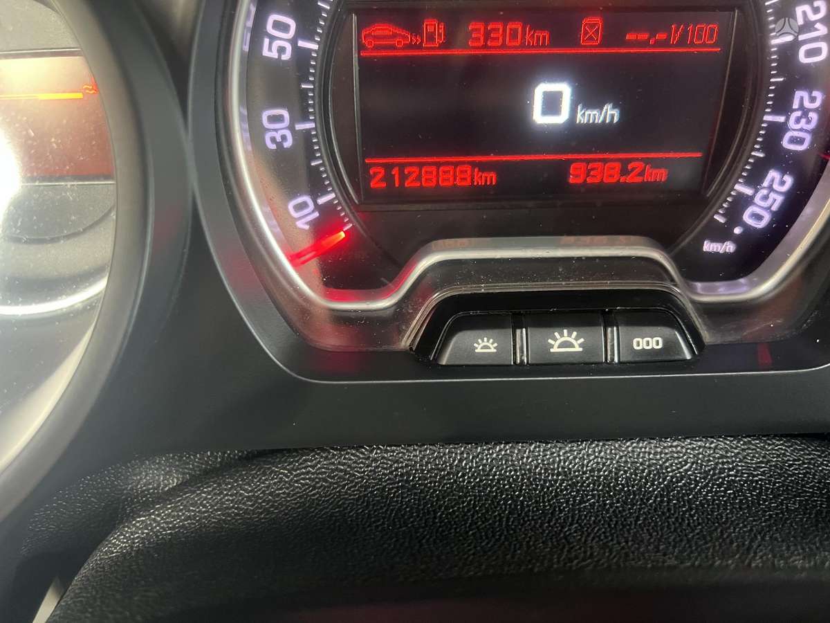Citroen C5, 2.0 l., Седан