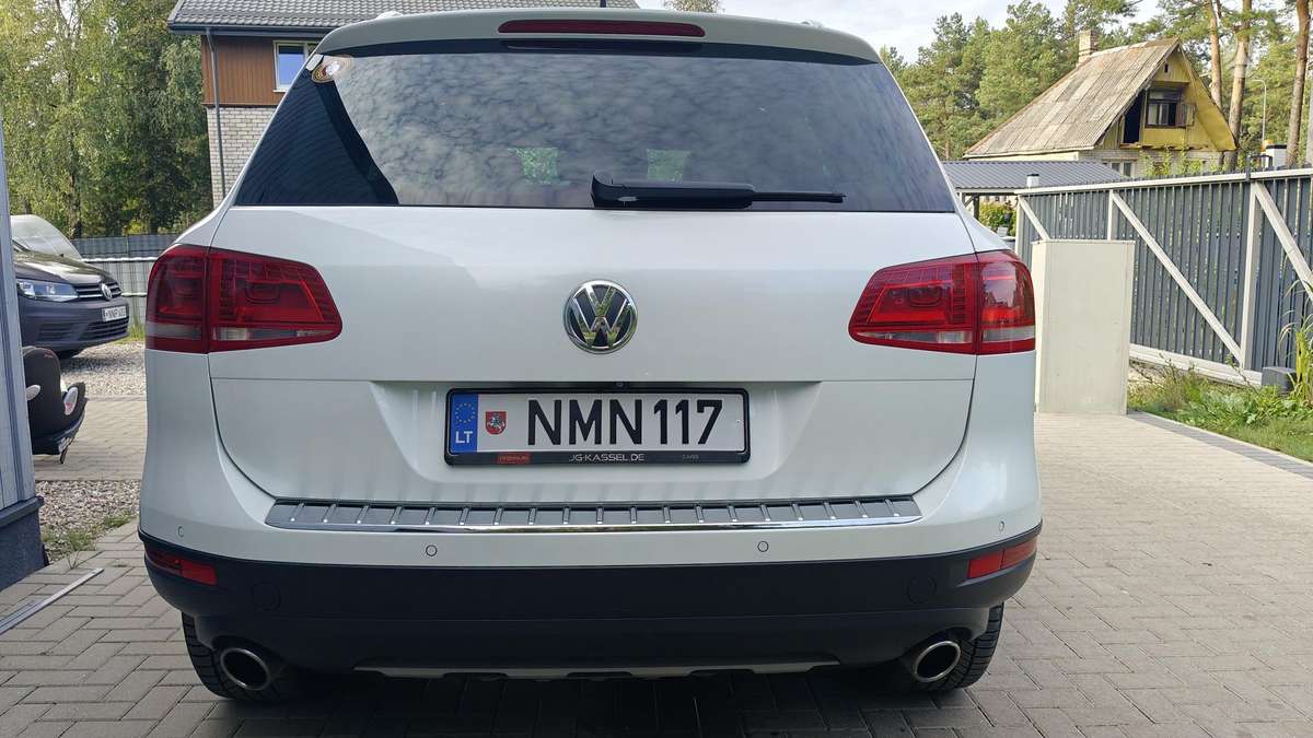 Volkswagen Touareg - 5