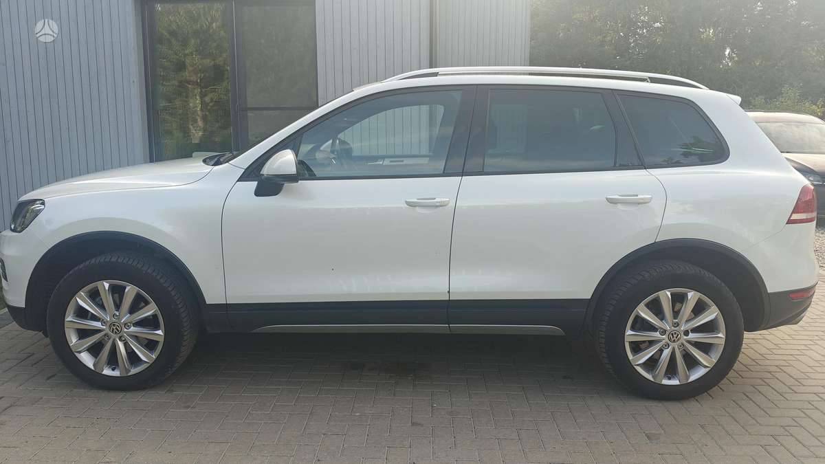 Volkswagen Touareg - 8