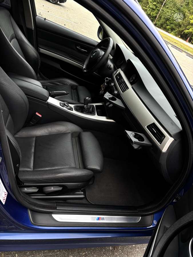 BMW 318, 2.0 l., Универсал