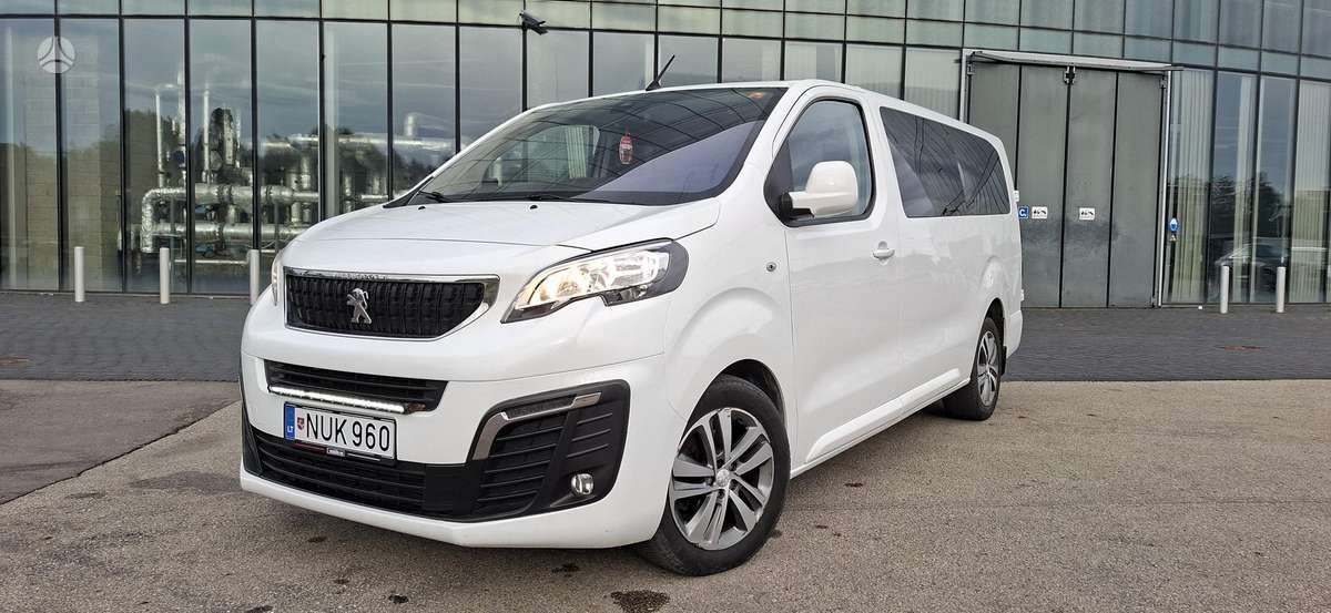 Peugeot Traveller - 1