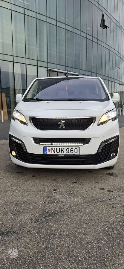 Peugeot Traveller - 2