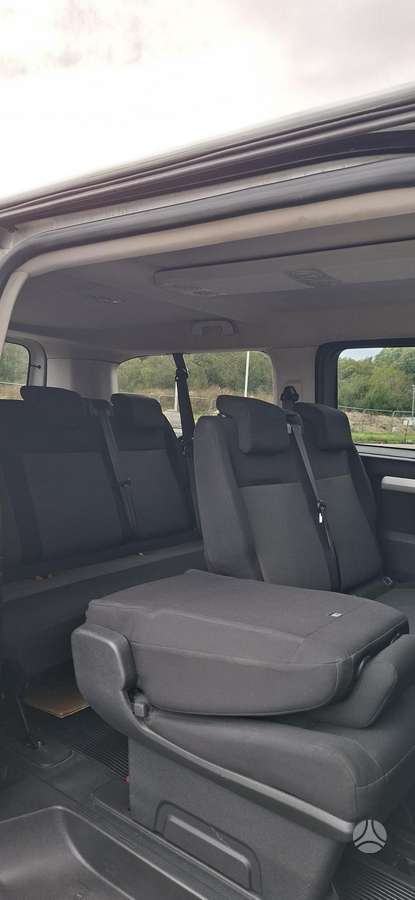 Peugeot Traveller - 9