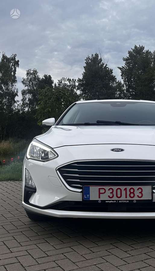 Ford Focus, 1.0 l., Хэтчбек