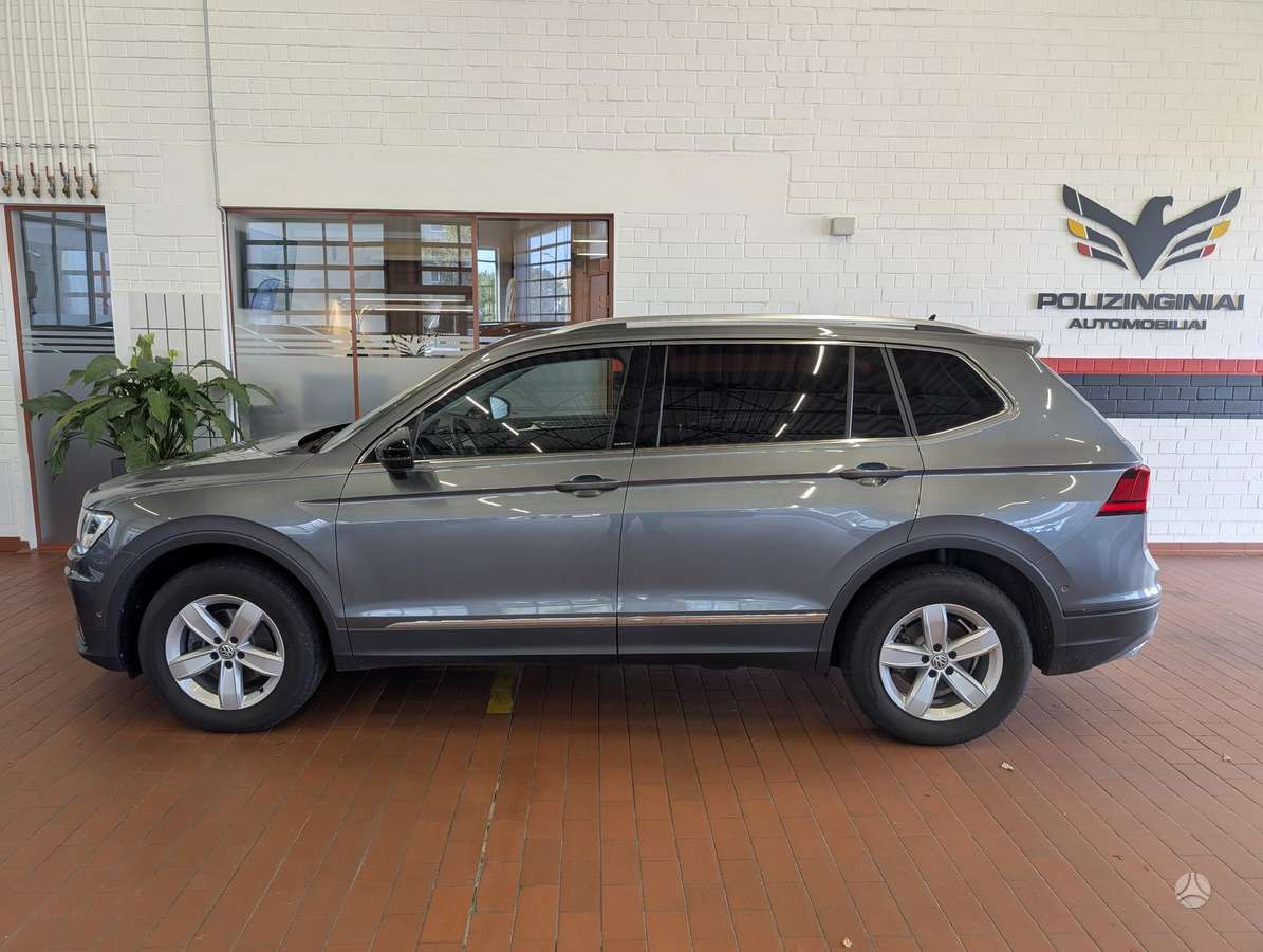 Volkswagen Tiguan - 5