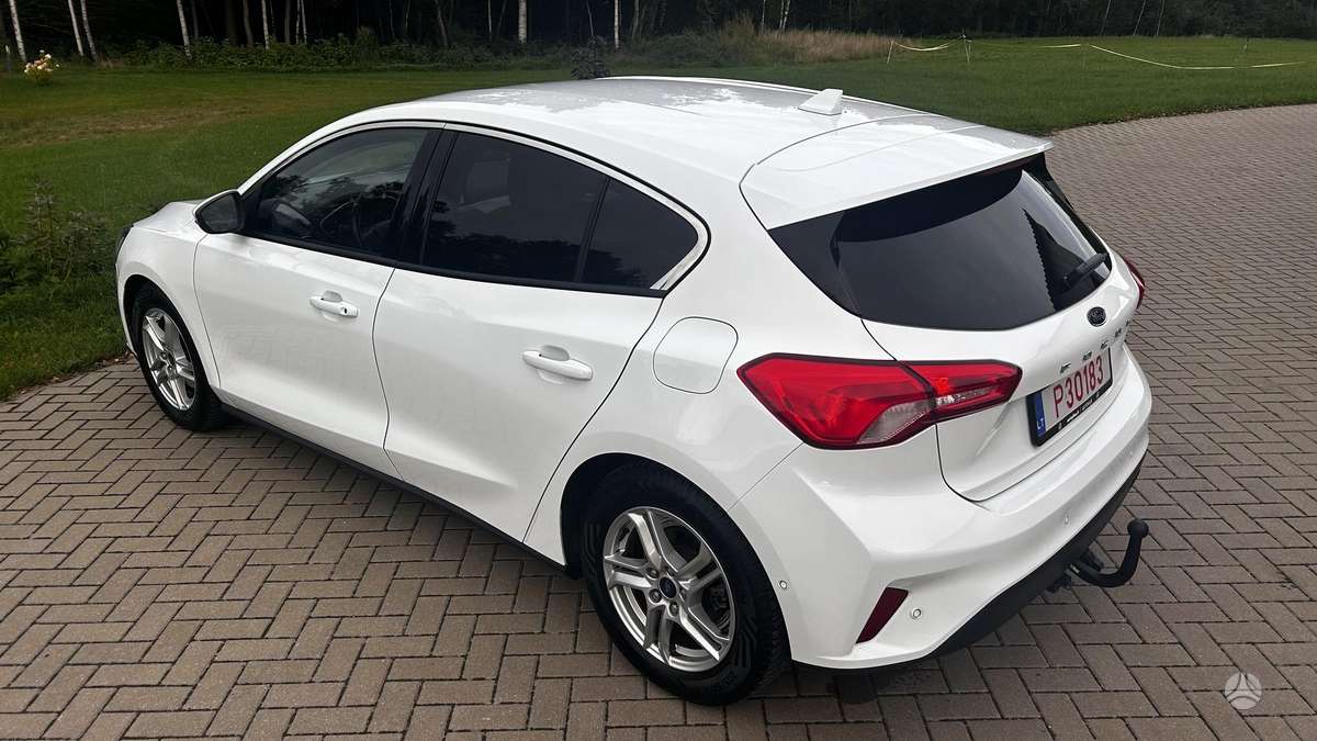 Ford Focus, 1.0 l., Хэтчбек