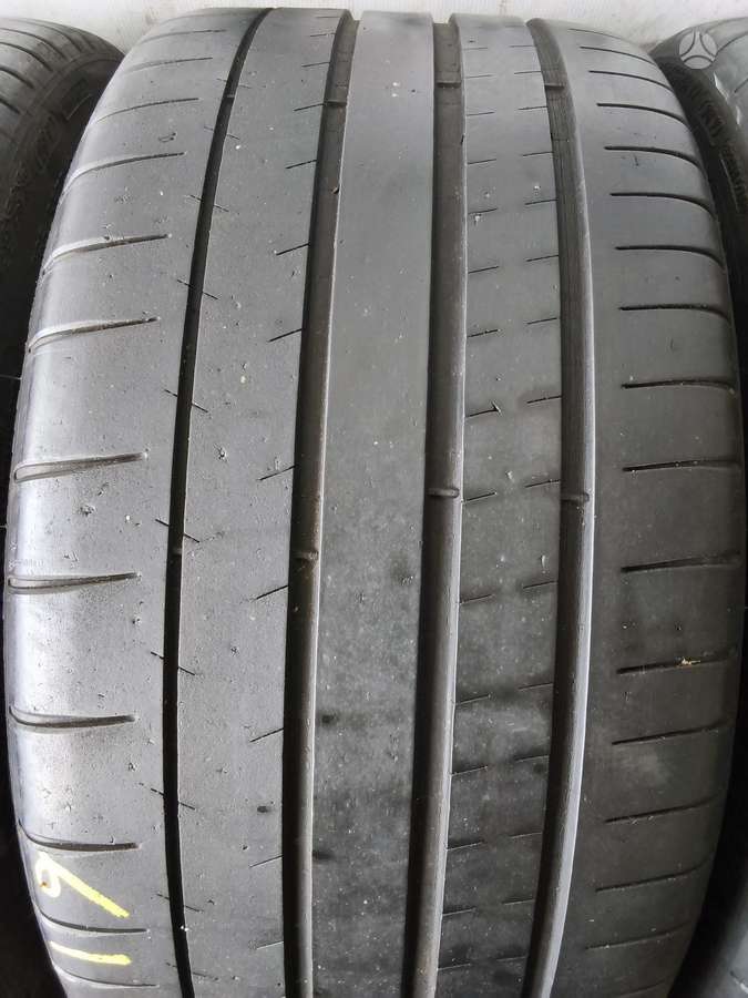 Michelin Pilot super sport, summer 265/35 R19