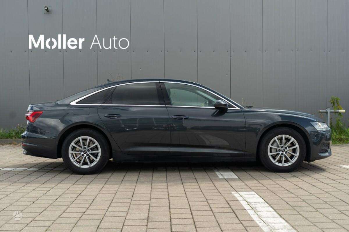 Audi A6, 2.0 l., Седан