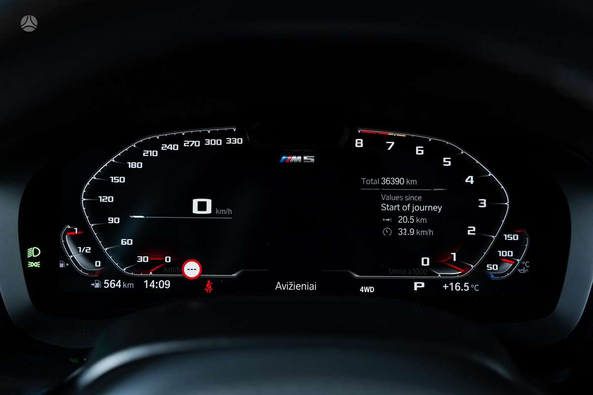 BMW M5, 4.4 l., Седан