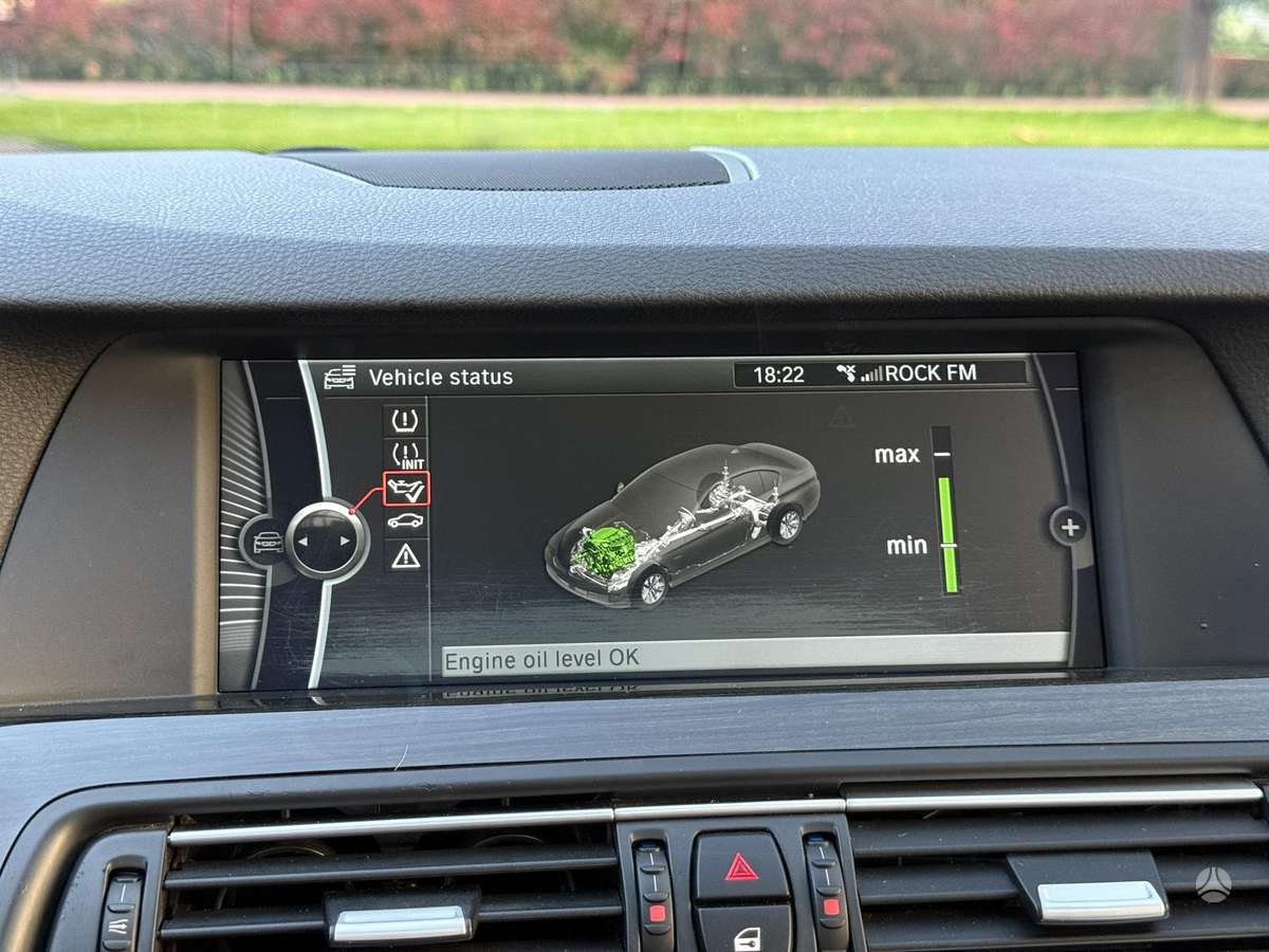 BMW 528, 3.0 l., Седан