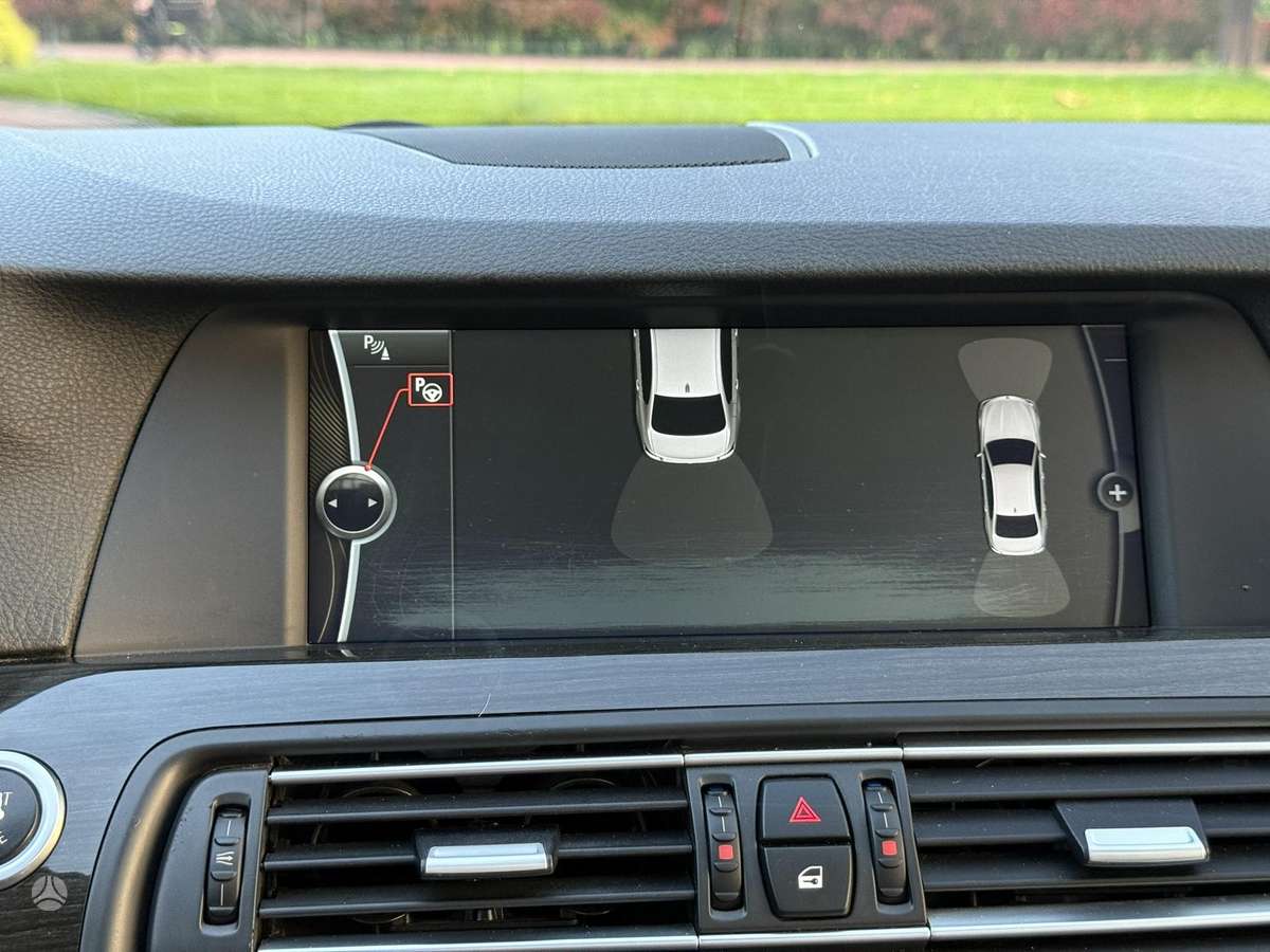 BMW 528, 3.0 l., Седан