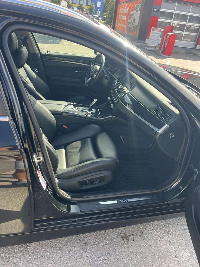 BMW 520, 2.0 l., wagon