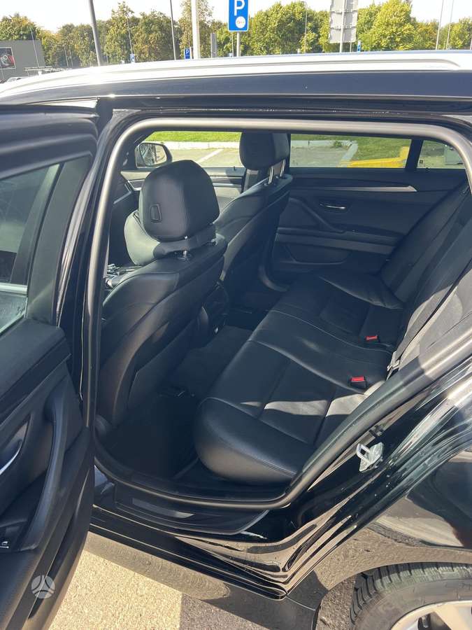 BMW 520, 2.0 l., wagon