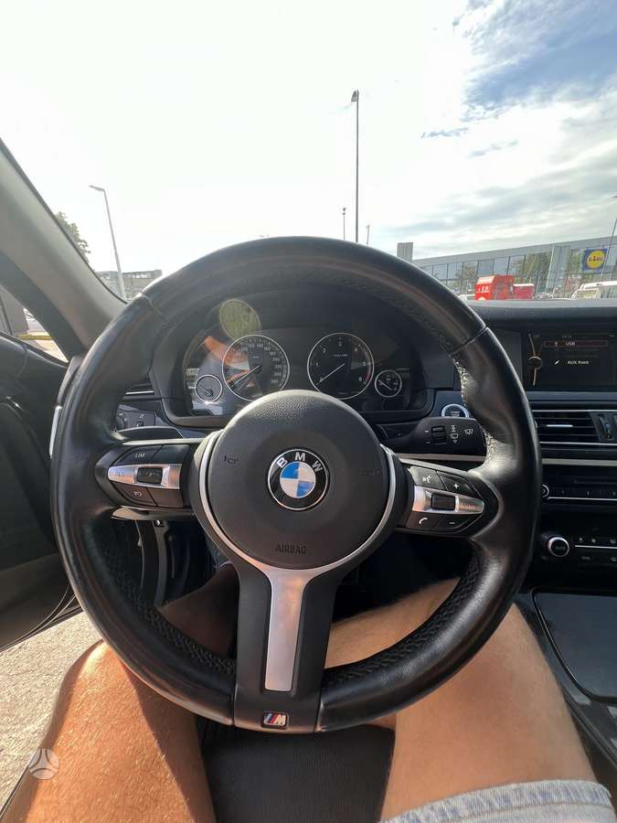 BMW 520, 2.0 l., wagon