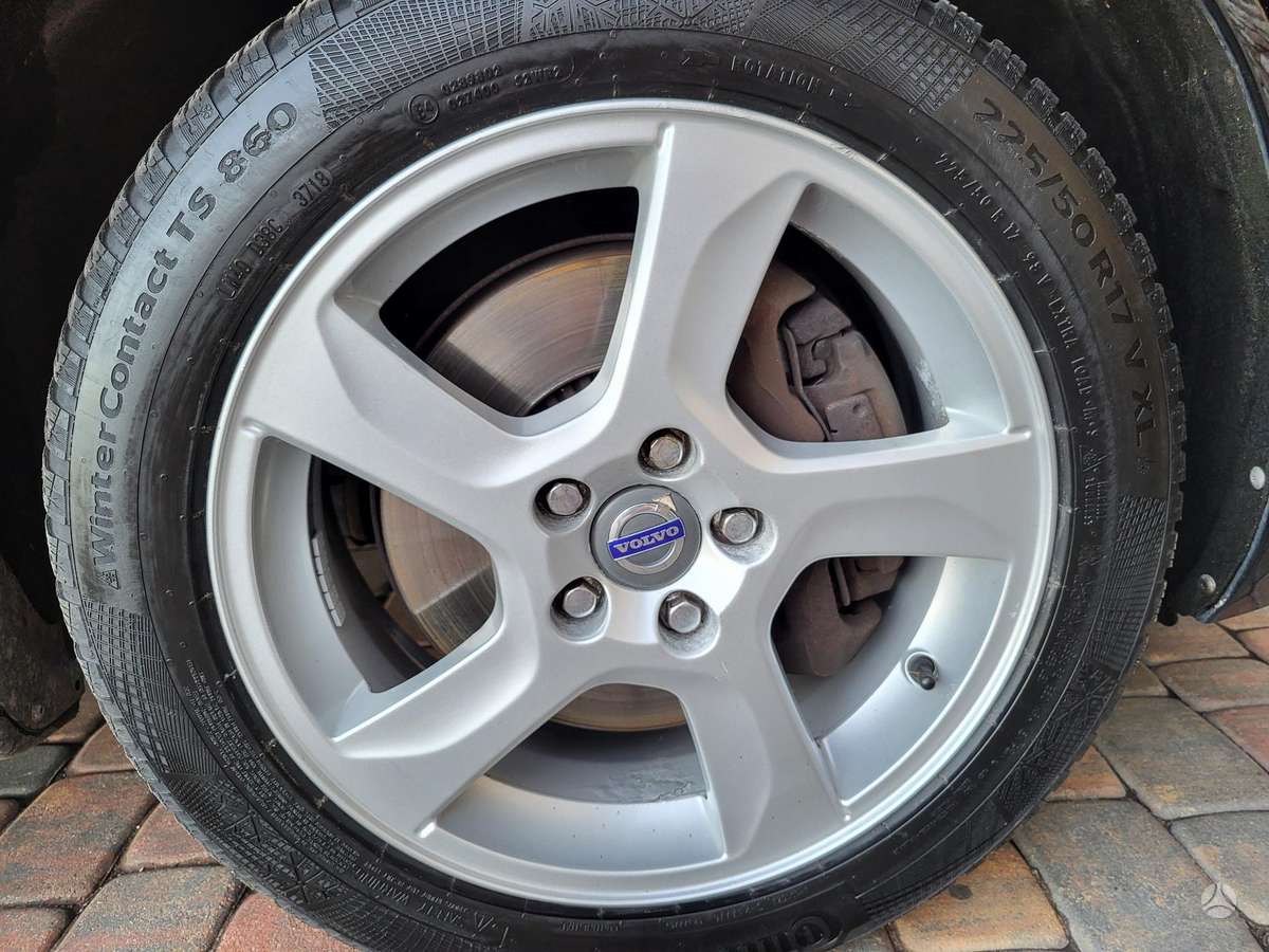 Volvo V70, 2.0 l., Универсал