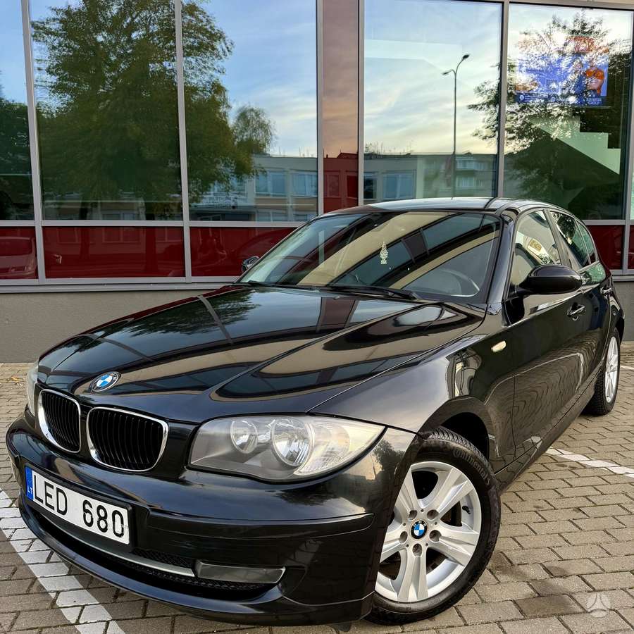 BMW 118, 2.0 l., Хэтчбек