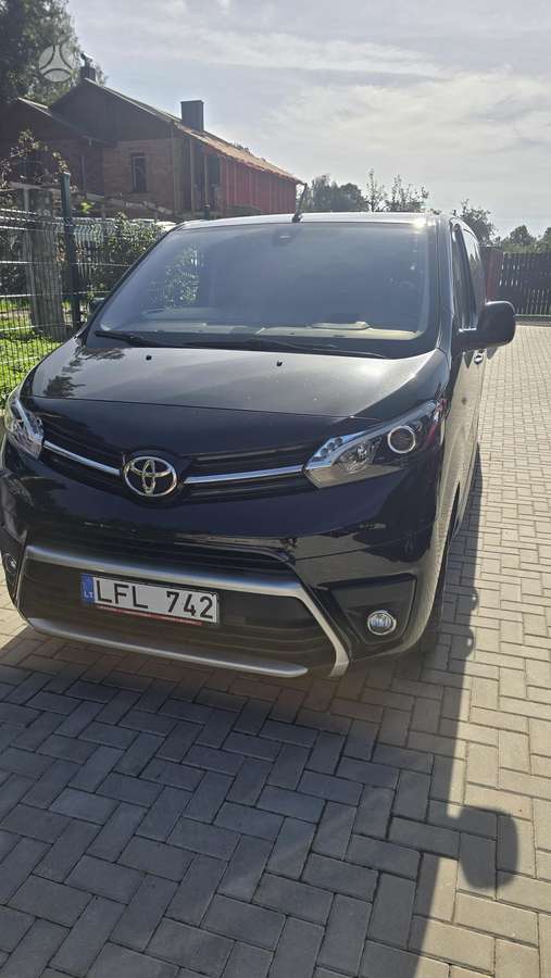 Toyota Proace Verso - 1
