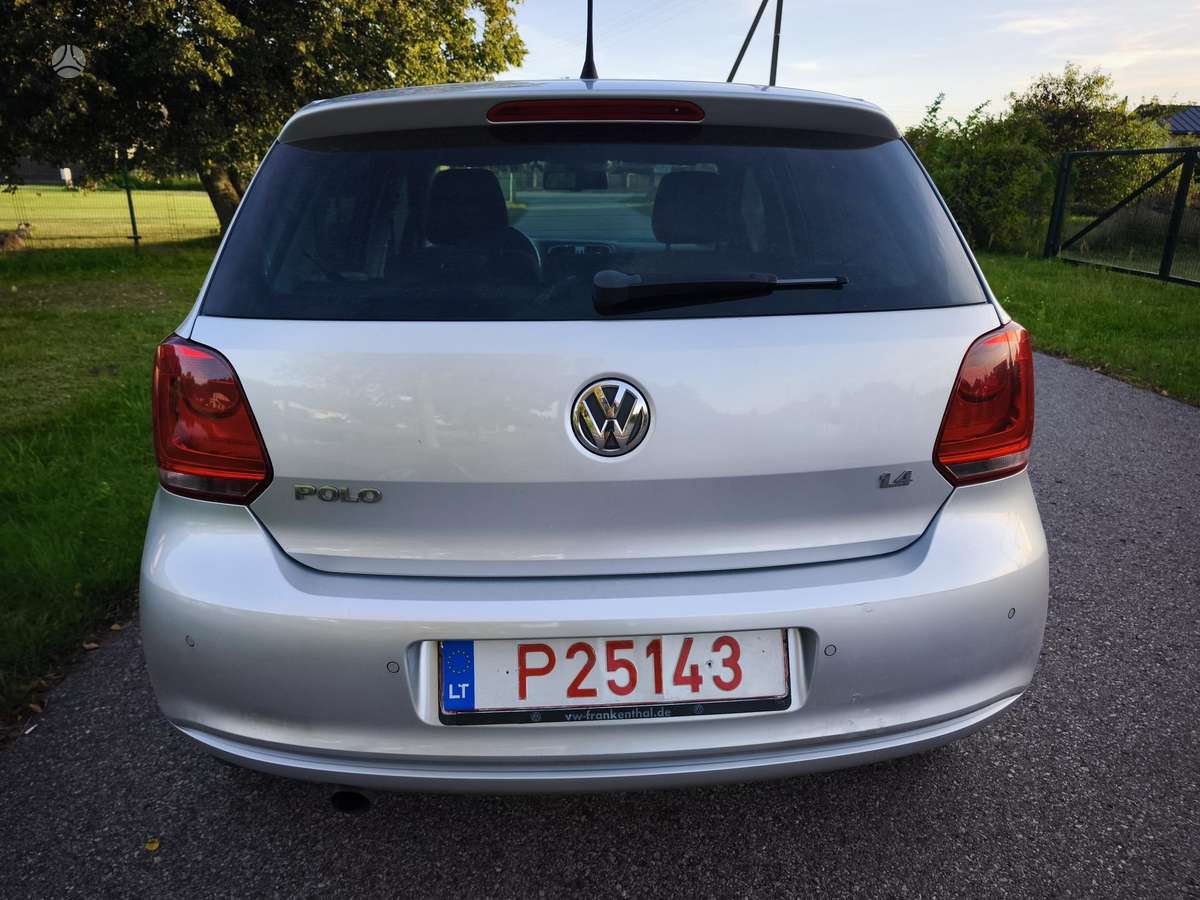 Volkswagen Polo - 8