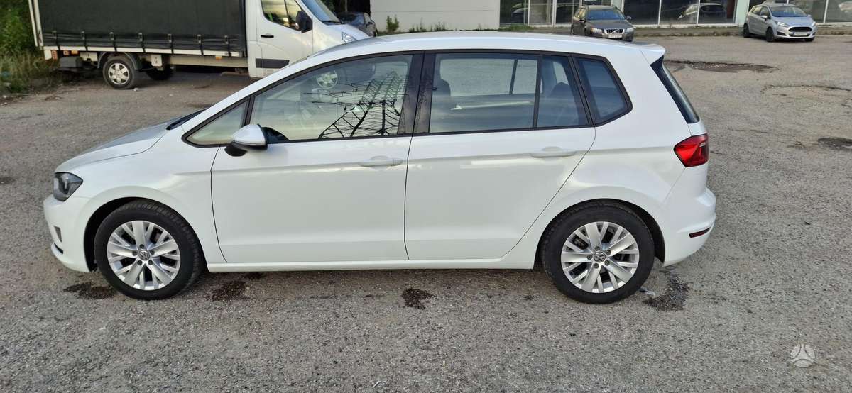 Volkswagen Golf Sportsvan - 6