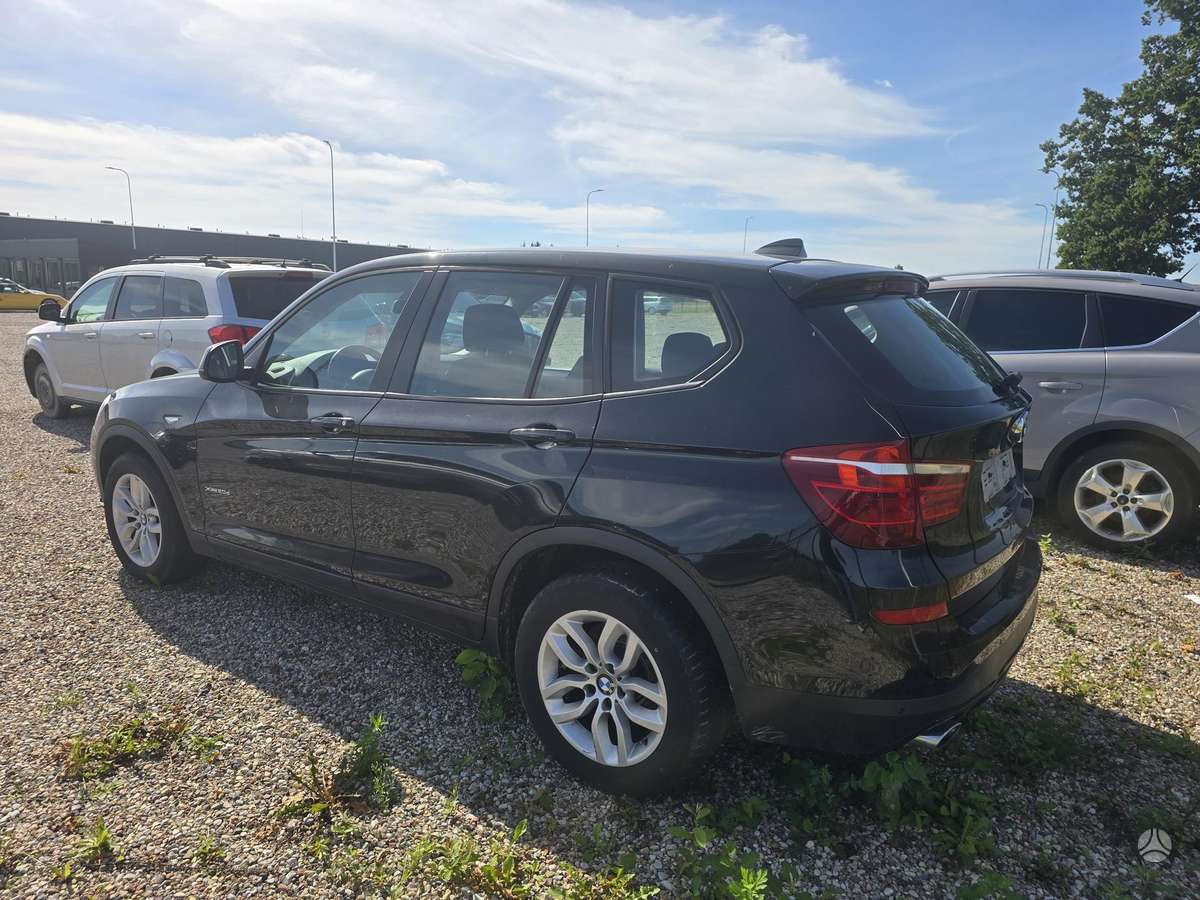 BMW X3, 2.0 l., off-road / crossover